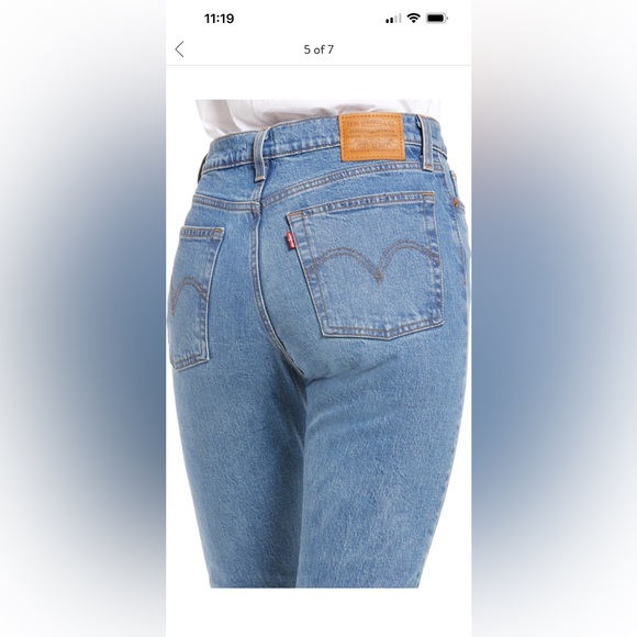 Levi’s crop jeans - Picture 2 of 4